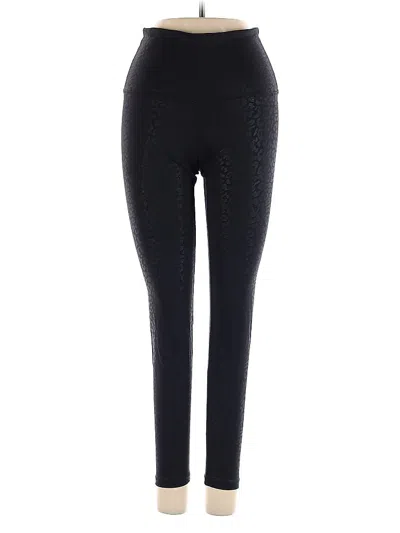Pre-owned Beyond Yoga Active Pants In Black