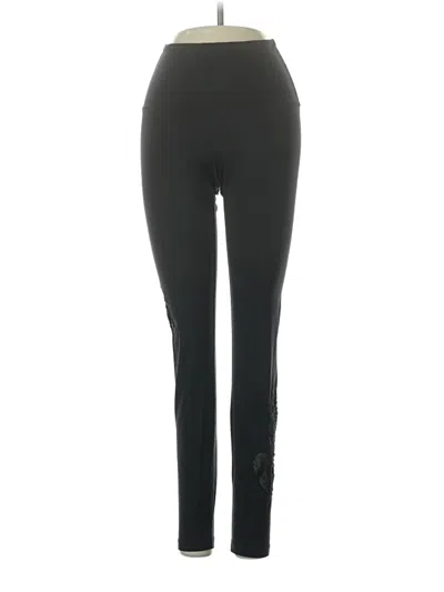 Pre-owned Beyond Yoga Active Pants In Black