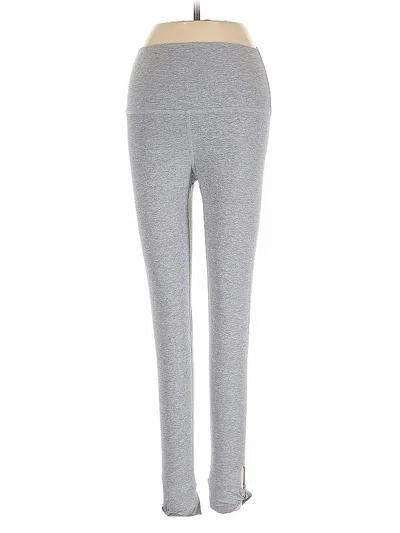 Pre-owned Beyond Yoga Active Pants In Gray