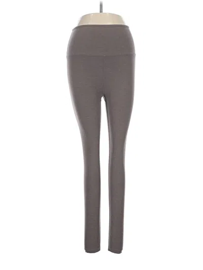 Pre-owned Beyond Yoga Active Pants In Gray