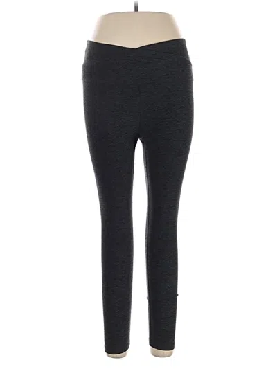 Pre-owned Beyond Yoga Active Pants In Gray