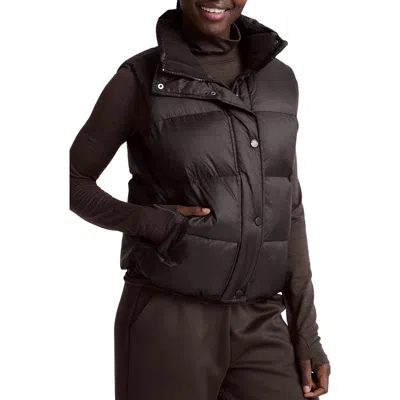 Beyond Yoga Big Cozy Puffer Vest In Dark Chocolate In Burgundy