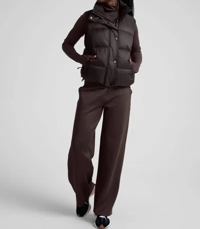 Beyond Yoga Big Cozy Puffer Vest In Dark Chocolate In Burgundy