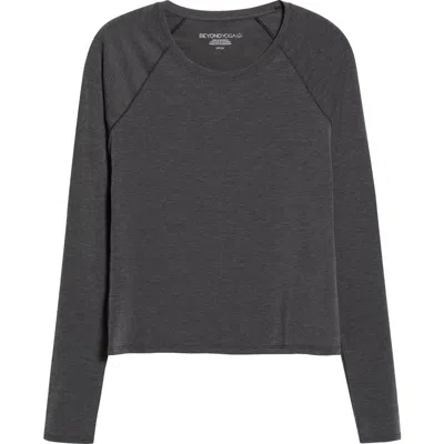 Beyond Yoga Breezeweight Active Long Sleeve T-shirt In Gray