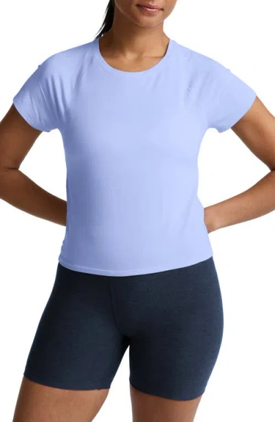 Beyond Yoga Breezeweight Active T-shirt In Blue