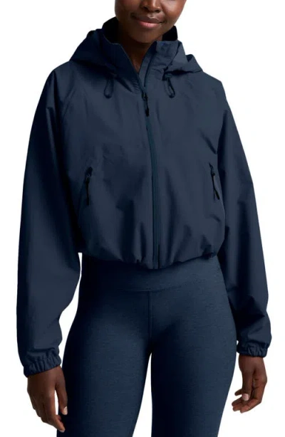 Beyond Yoga Cloudburst Adjustable Hooded Crop Jacket In Blue