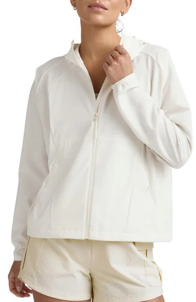 Beyond Yoga Cross Country Packable Jacket In White