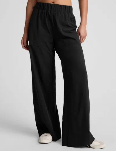 Beyond Yoga Easy Wide Leg Pants In True Black