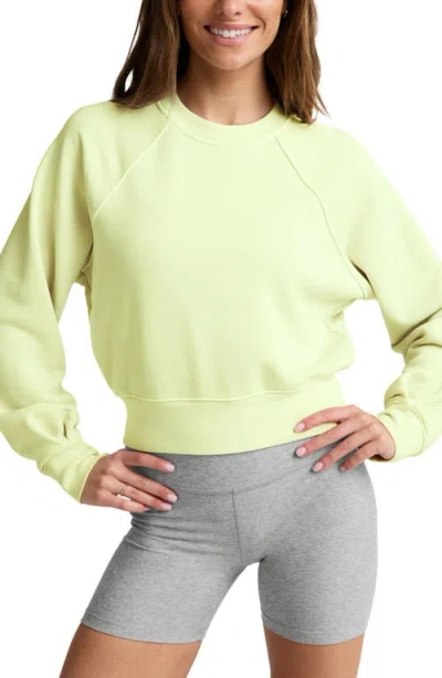 Beyond Yoga Fade Out Crop Sweatshirt In Gold