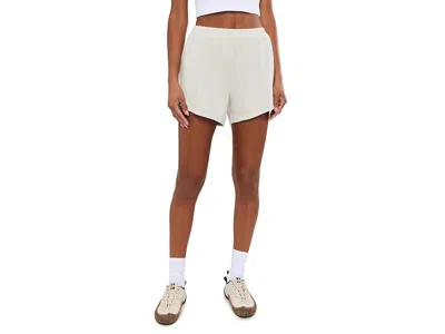 Beyond Yoga Fade Out Mid-rise Shorts In White
