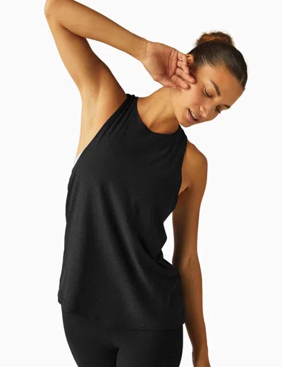 Beyond Yoga Featherweight Captivate Cutout Tank In Black