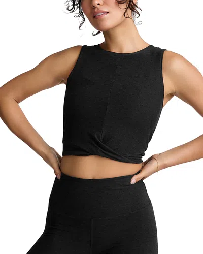 BEYOND YOGA FEATHERWEIGHT CENTER STAGE CROPPED TANK