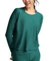 Beyond Yoga Featherweight Daydreamer Pullover In Green