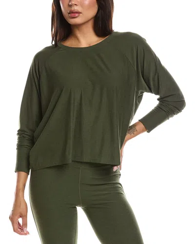 Beyond Yoga Featherweight Daydreamer Pullover In Green