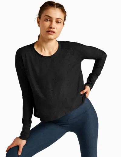 Beyond Yoga Featherweight Daydreamer Pullover In Black