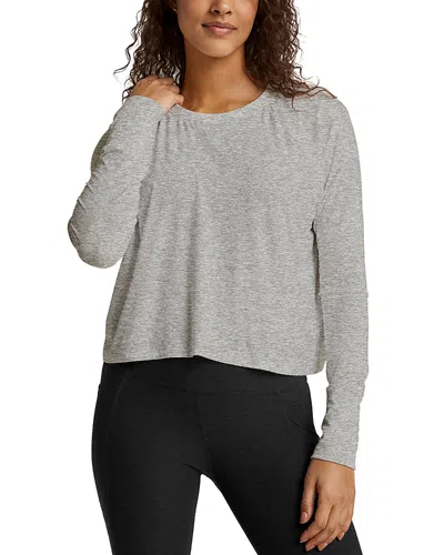 Beyond Yoga Featherweight Daydreamer Pullover In Silver Mist