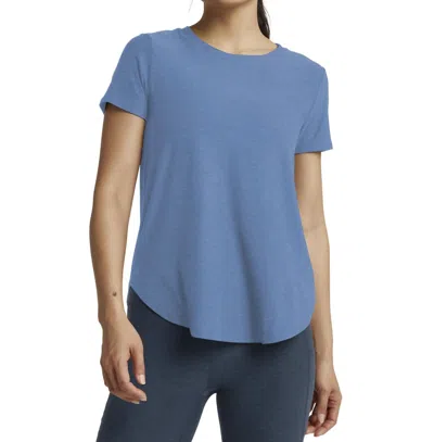Beyond Yoga Featherweight On Down Low Tee In Sky Blue