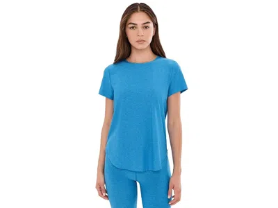 Beyond Yoga Featherweight On The Down Low Tee Women's Clothing Malibu Lagoon Heather: Lg In Blue