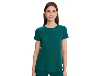 Beyond Yoga Featherweight On The Down Low T-shirts In Blue