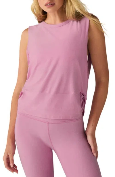 Beyond Yoga Featherweight Side Twist Tank In Pink Haze Heather