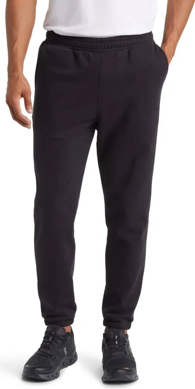 BEYOND YOGA FRESH CUT SWEATPANT IN BLACK