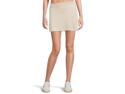 Beyond Yoga Heather Rib Hold Court Skirt In White