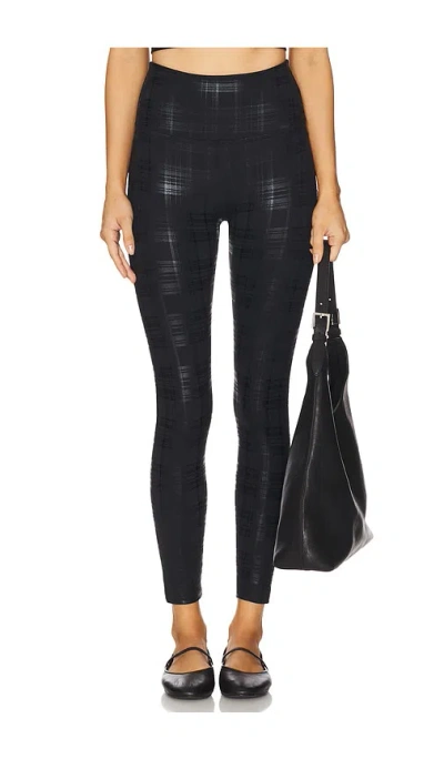 Beyond Yoga High Waisted Midi Legging In Black