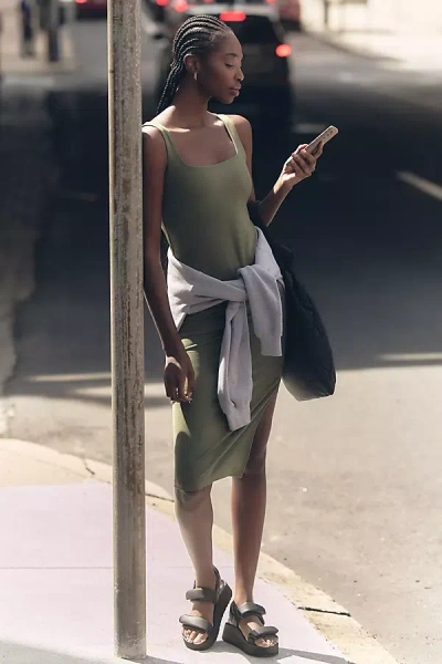 Beyond Yoga Icon Midi Dress In Green