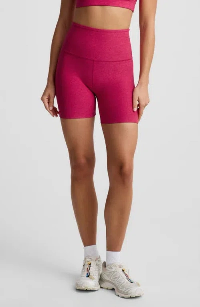 Beyond Yoga Keep Pace Space Dye Bike Shorts In Pink