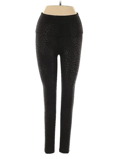 Pre-owned Beyond Yoga Leggings In Black