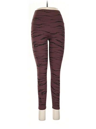Pre-owned Beyond Yoga Leggings In Burgundy