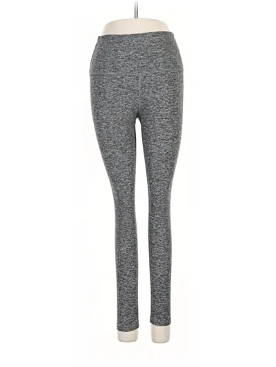 Pre-owned Beyond Yoga Leggings In Gray