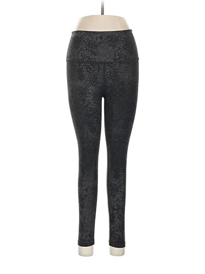 Pre-owned Beyond Yoga Leggings In Gray