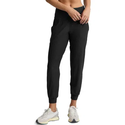 Beyond Yoga Midweight Spacedye Midi Joggers In Black