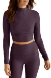 Beyond Yoga Moving On Featherweight Mock Neck Crop Top In Purple