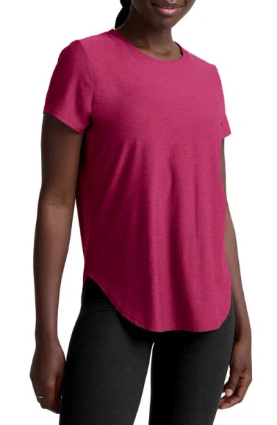 Beyond Yoga On The Down Low T-shirt In Burgundy