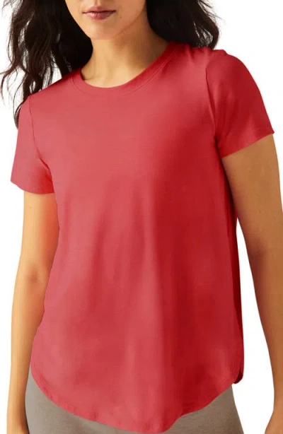 Beyond Yoga On The Down Low T-shirt In Coral Glow Heather