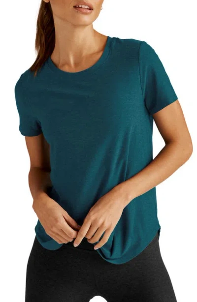 Beyond Yoga On The Down Low T-shirt In Blue