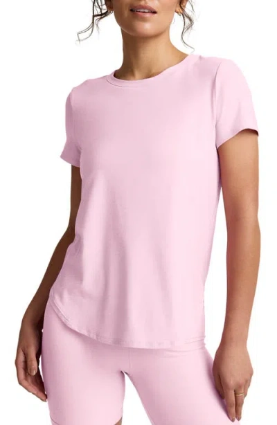 Beyond Yoga On The Down Low T-shirt In Pink