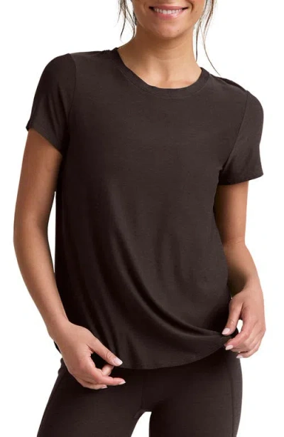 Beyond Yoga On The Down Low T-shirt In Dark Chocolate Heath