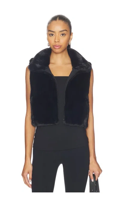 Beyond Yoga On The List Cropped Faux Fur Vest In Black