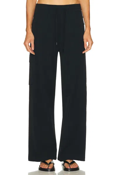 Beyond Yoga Peak Pant In Black