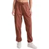 Beyond Yoga Peak Pants In Brown