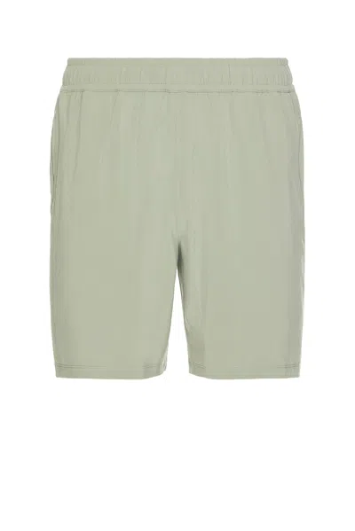 Beyond Yoga Pivotal Performance Short In Grey Sage