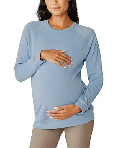 Beyond Yoga Raglan Sleeve Maternity Sweatshirt In Hazy Sky