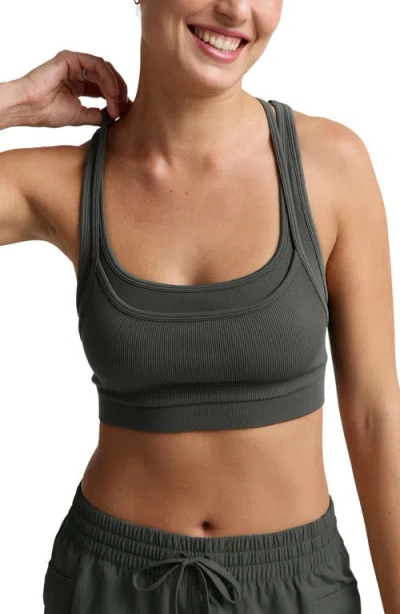 Beyond Yoga Seamless Moves Layered Sports Bra In Green