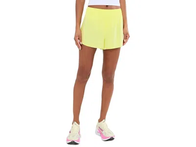 Beyond Yoga Solemate Run Shorts Women's Shorts Electric Lime: Md (us Women's 6-8) 2.5 In Yellow