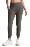 Beyond Yoga Space Dye Joggers In True Gray Heather