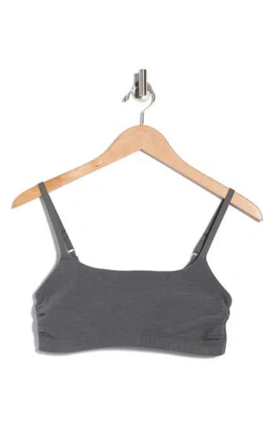 Beyond Yoga Space Dye Raise The Barre Shirred Sports Bra In Gray