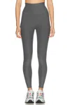 Beyond Yoga Spacedye Caught In True Gray Heather